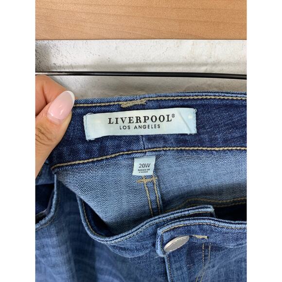 Liverpool Women's Straight Leg Denim Slim Fit Boyfriend Jeans Blue Size 20W - Picture 2 of 5